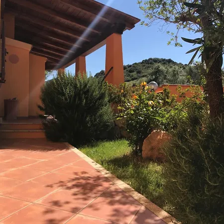 Da Sabrina Πανσιόν San Teodoro (Sardinia)