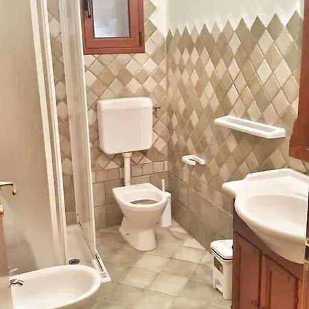 Da Sabrina Πανσιόν San Teodoro (Sardinia)